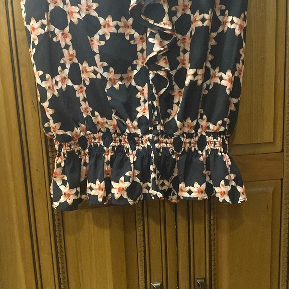 Karl Lagerfeld Paris Black Multi Floral Sleeveless Blouse Size Large - Picture 2 of 8